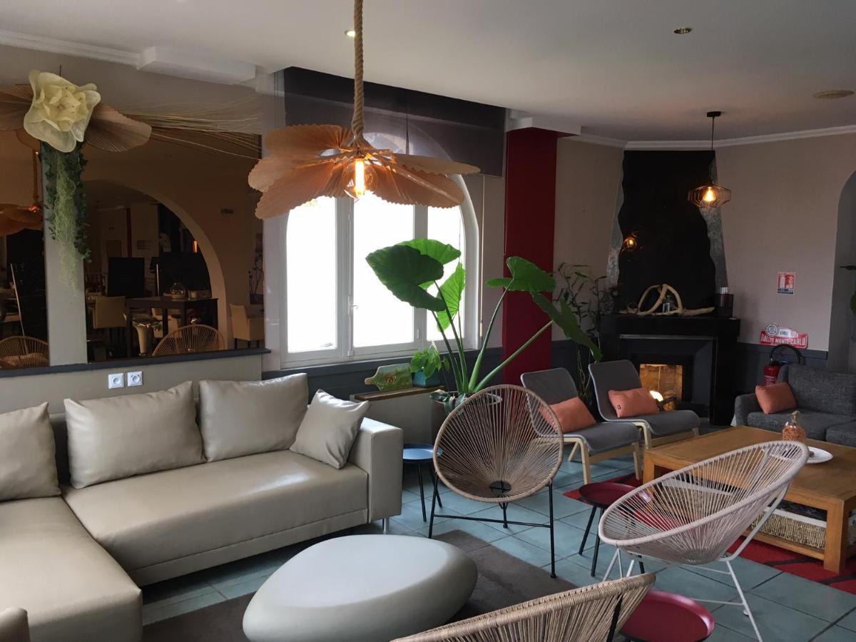 Logis Hotel Restaurant Le Castel Fleuri Saint Jean en Royans Bagian luar foto